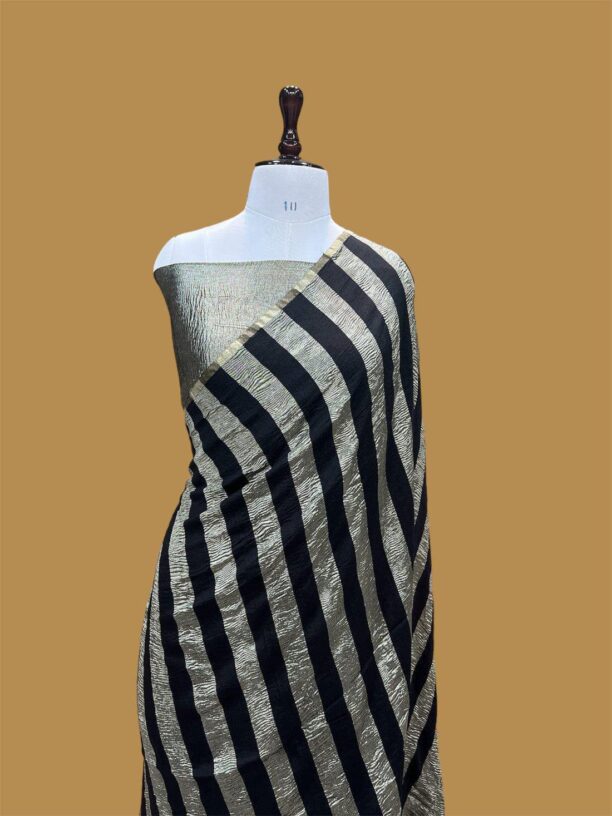 Crushed Tissue Moonga Banarasi Silk Stripe Saree - Image 3
