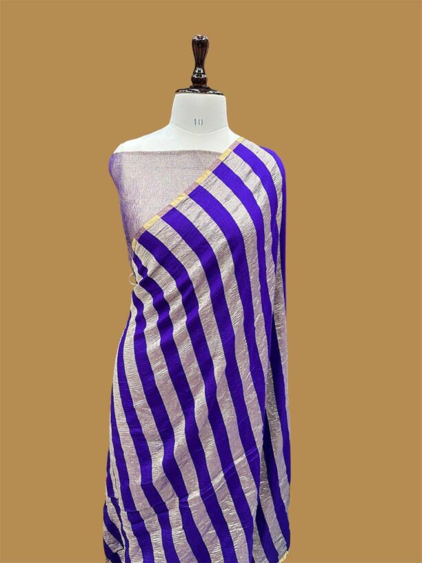 Crushed Tissue Moonga Banarasi Silk Stripe Saree - Image 6