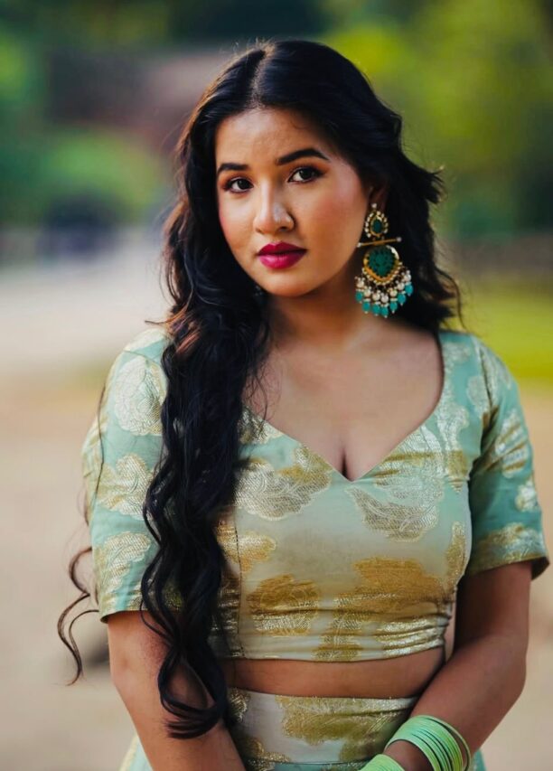 green-Hued Cocktail Party Lehenga - Image 3