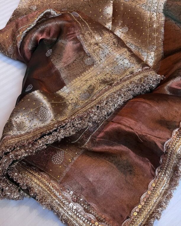 Banarasi Soft Maharani Glass Tissue Silk Saree - Image 21