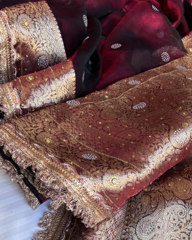 Banarasi Soft Maharani Glass Tissue Silk Saree - Image 16