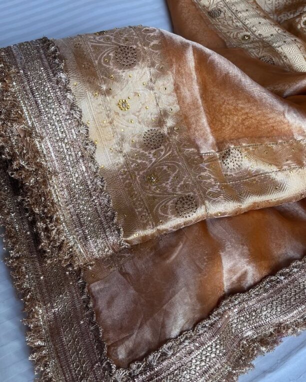 Banarasi Soft Maharani Glass Tissue Silk Saree - Image 26