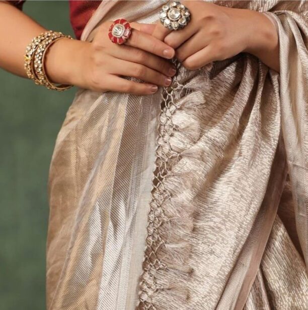 Soft Kanchi Pattu Tissue Silk Saree - Image 2