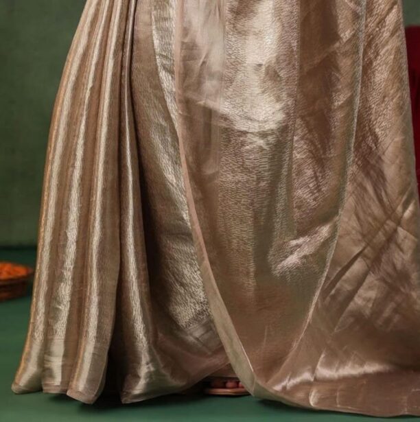 Soft Kanchi Pattu Tissue Silk Saree - Image 3