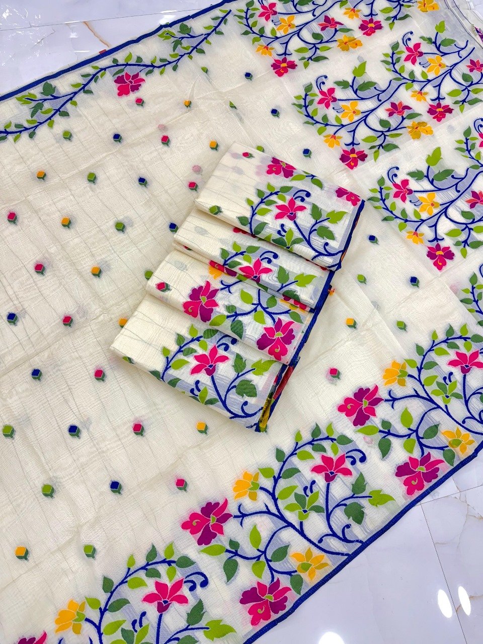 Premium Tasar Banalata Jamdani Saree with Blouse Piece